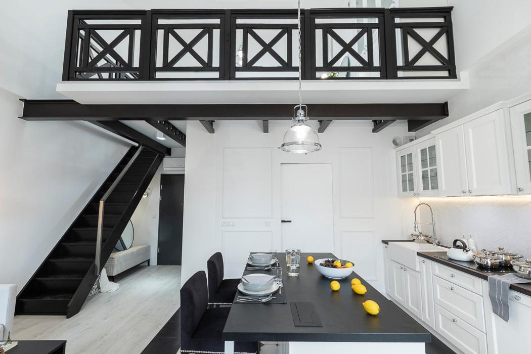 Super-Apartamenty Vip Old Town Poznan Exterior photo